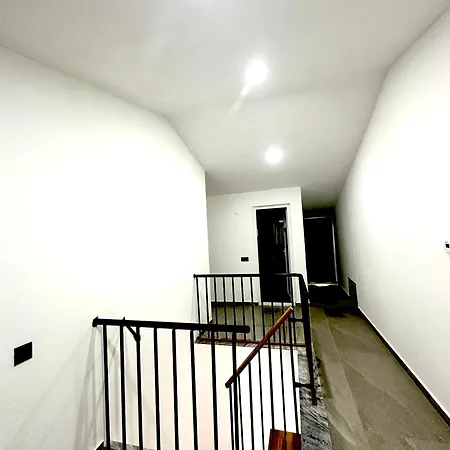 Green Hause شقة *